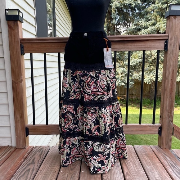 d. jeans Dresses & Skirts - Vintage d. Jeans Mixed Fabric Floral Tiered Maxi Skirt Size 14 Boho Y2K New